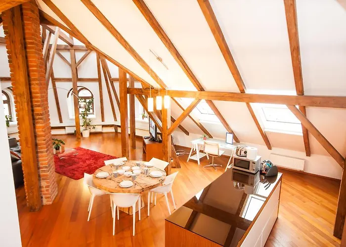 Luxury Loft *